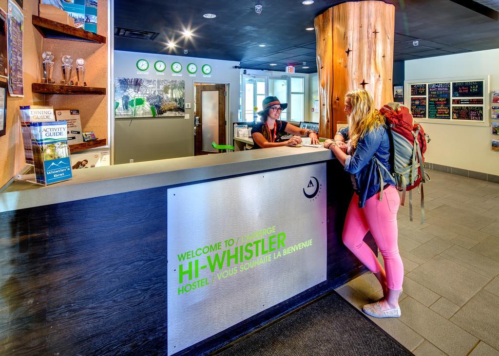 Hi Whistler - Hostel Екстериор снимка